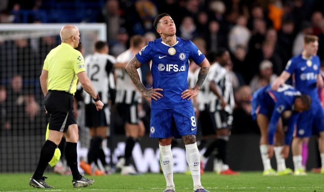 kaiyun体育网-双线2连败！切尔西主场0-1纽卡仍排第5 戈登制胜 詹姆斯补时中柱