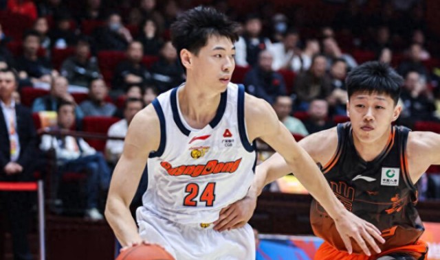 kaiyun正规平台-CBA积分榜最新排名出炉！广东输球跌至第6：深圳第3辽宁第10|广东队|山东队|季后赛|客场|广东男篮_新浪体育_新浪新闻